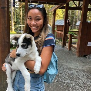 Meet your Posher, Alyssa